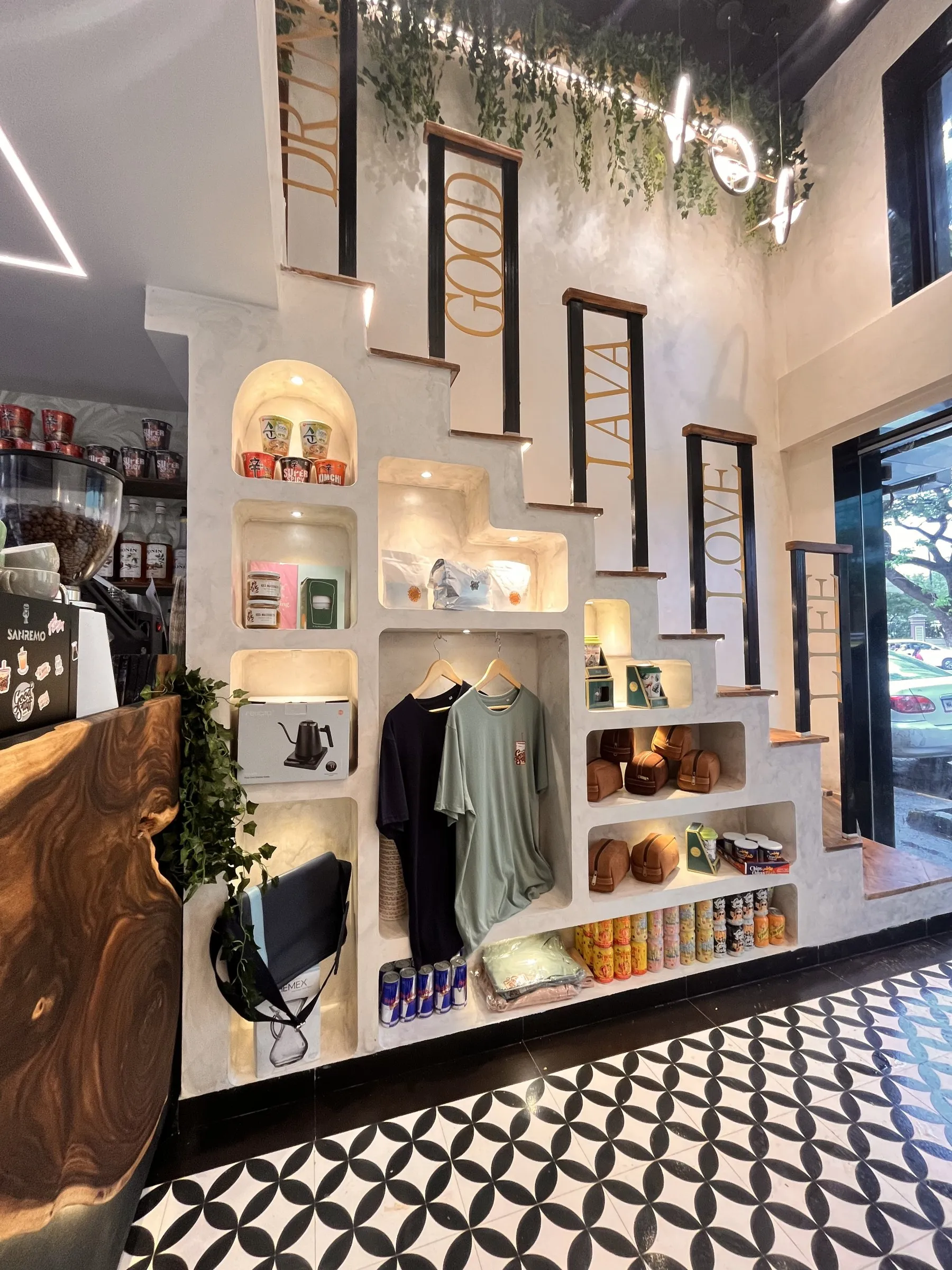 The Good Stuff Café